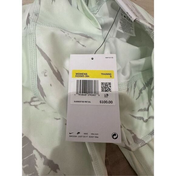 Nike Women's Dri Fit One Luxe Resort Women's Mid-Rise 7/8 Legging Mint Green, S - Picture 5 of 8